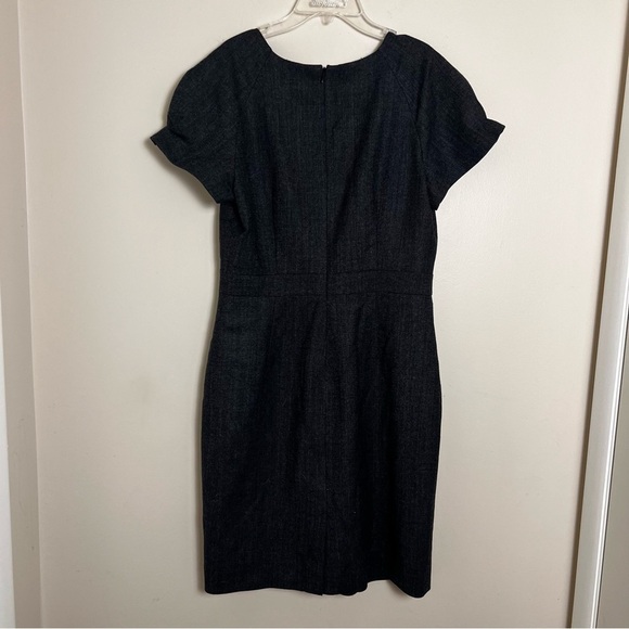 Banana Republic Charcoal Gray Wool Short Sleeve Career Sheath Dress Size 10 - Picture 7 of 14